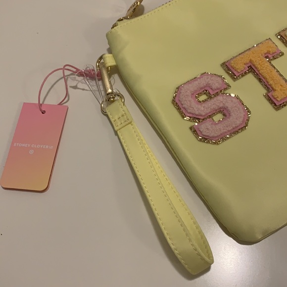 ONE LEFT! 🎉 Stoney Clover Lane x Target STUFF Patch Flat Pouch - Picture 6 of 11
